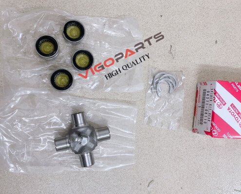 UNIVERSAL JOINT 04371-0K110 04371 0K110 1