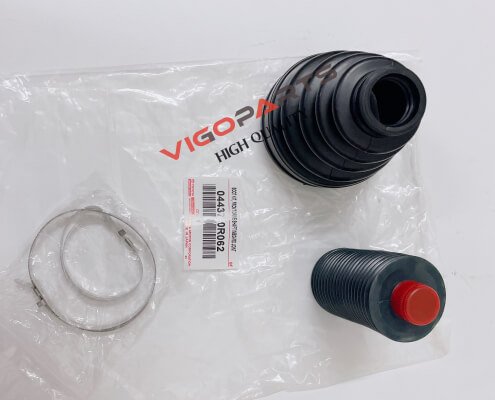C.V JOINT BOOT KIT 04427-0R062 04437 0R062 1 2