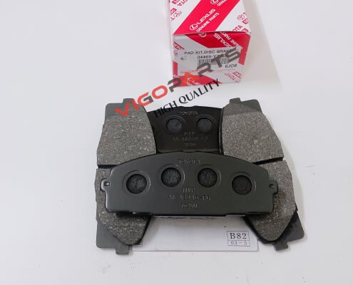BRAKE PAD 04465-YZZE9 04465 YZZE9 2